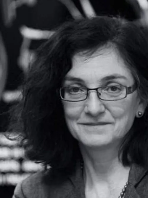 Professor Joanna Wardlaw