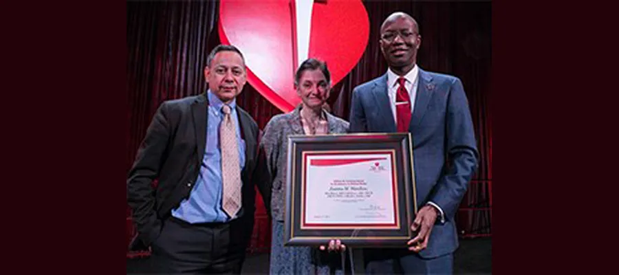 Professor Joanna Wardlaw receives the William M Feinberg award