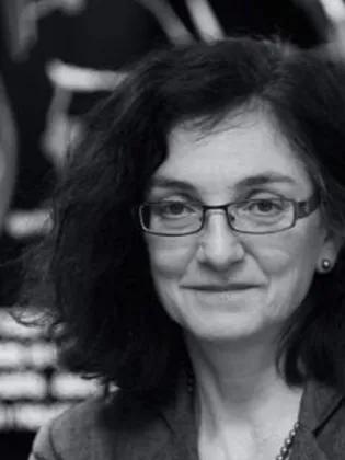 Professor Joanna Wardlaw